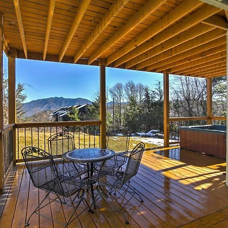 Mint Manor Gatlinburg Home With Hot Tub And Sauna! エクステリア 写真